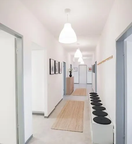 Arbio Monteurzimmer In Parking Included Apartamento Wustermark